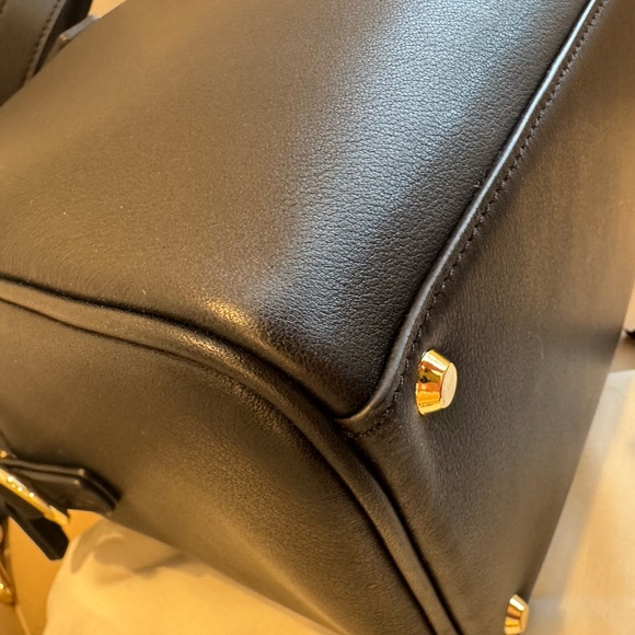 EUC LEATHEROLOGY PARKER SATCHEL BLACK - Picture 7 of 13